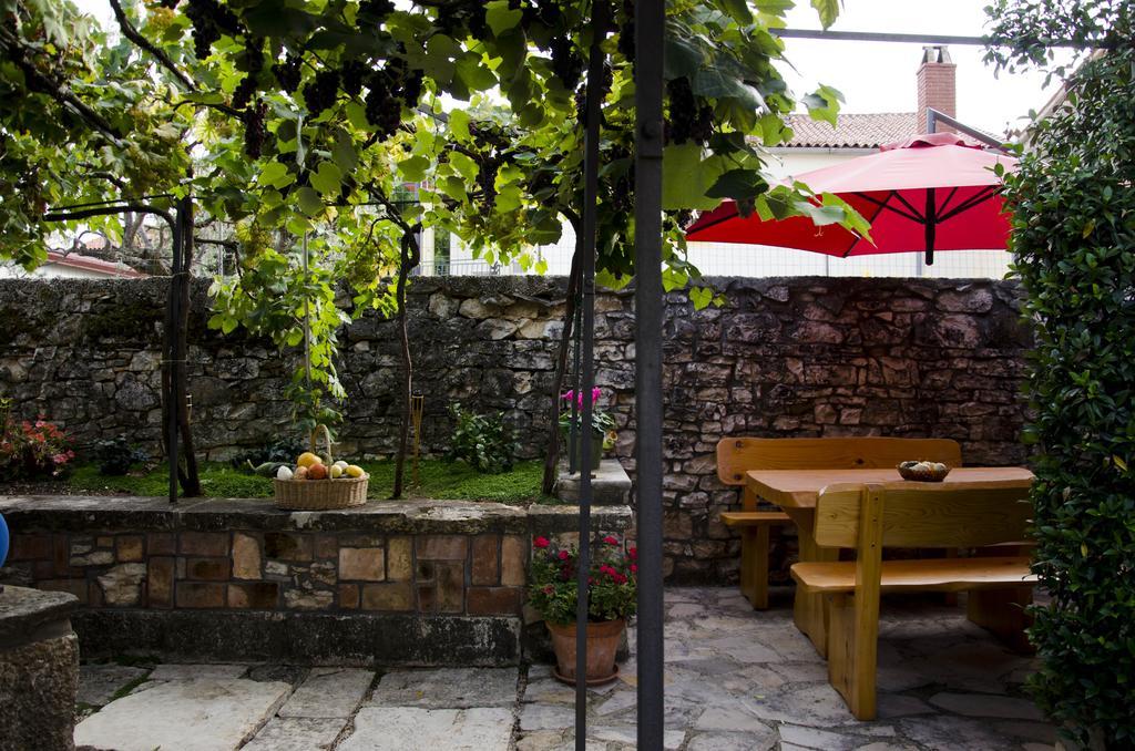 Apartment Percic Tar-Vabriga Exteriér fotografie